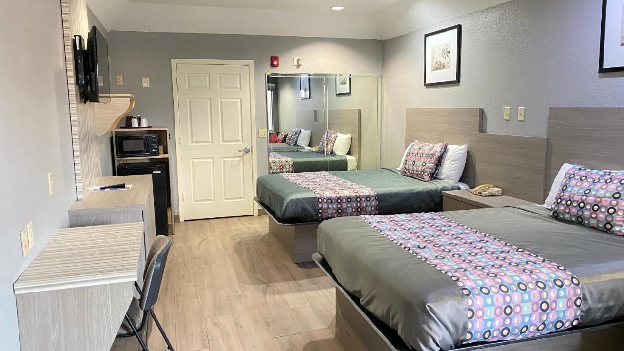 Island Suites Hobby Airport 휴스턴 외부 사진