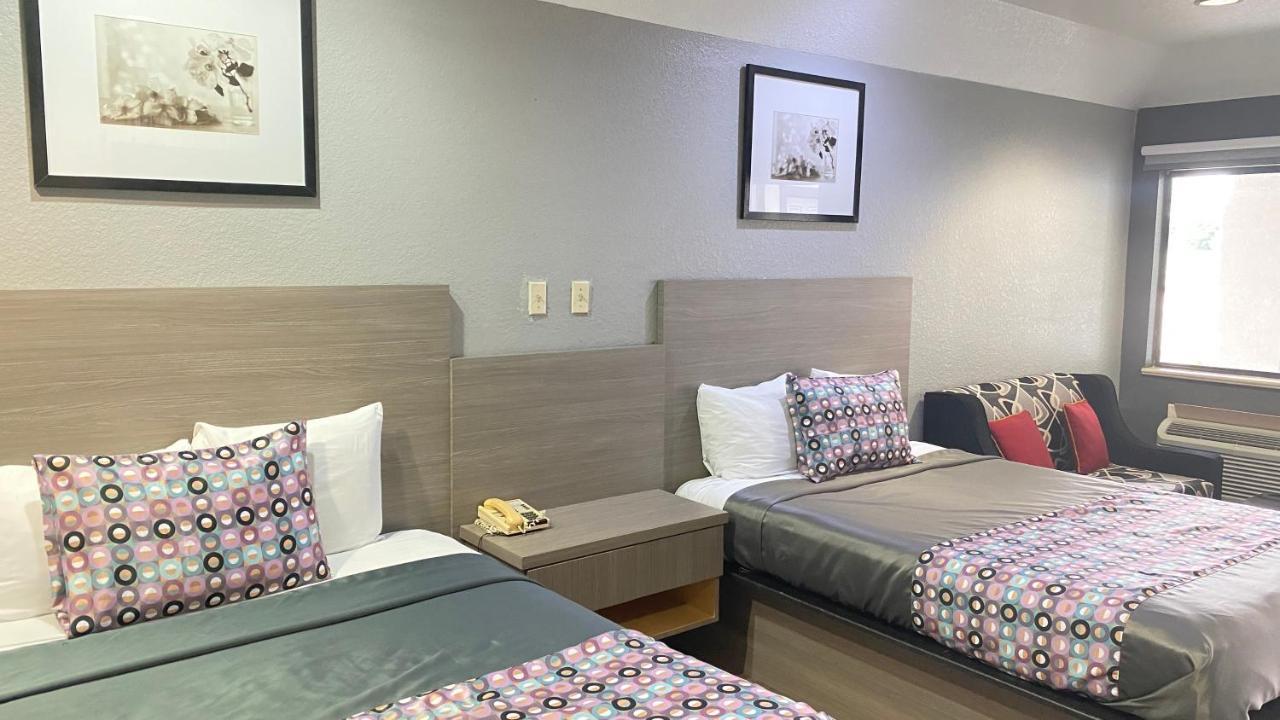 Island Suites Hobby Airport 휴스턴 외부 사진
