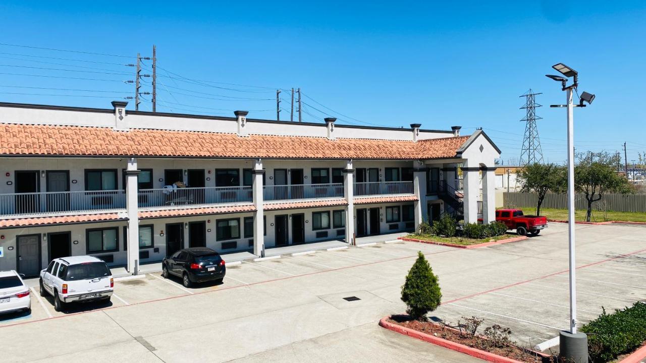 Island Suites Hobby Airport 휴스턴 외부 사진