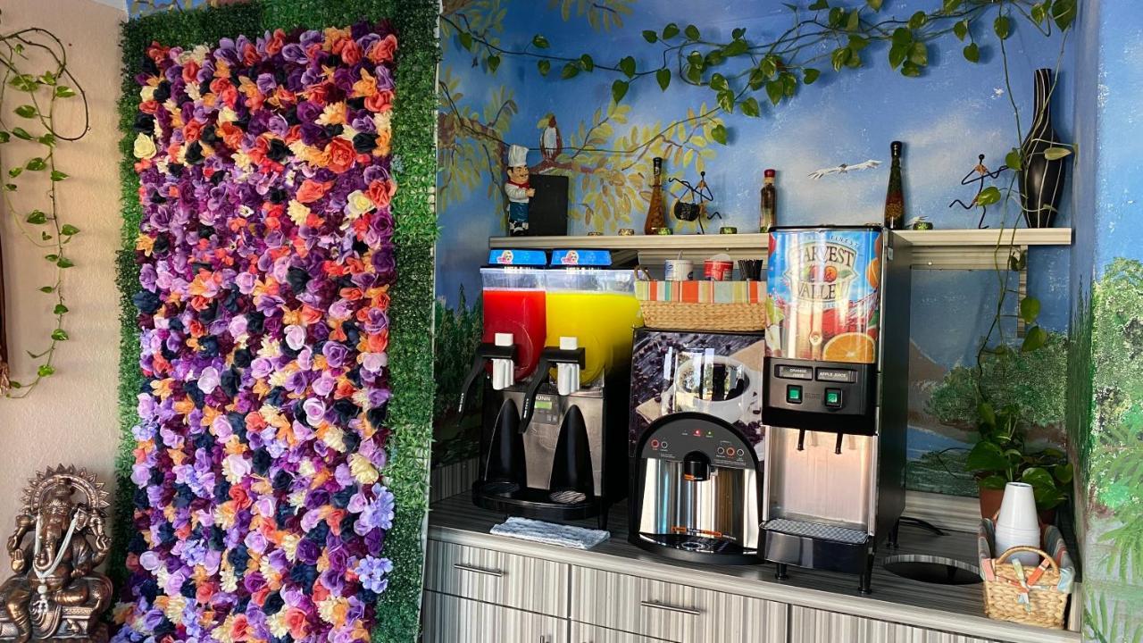 Island Suites Hobby Airport 휴스턴 외부 사진